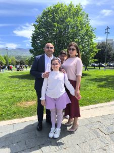 Giovanni Gagliardi insieme alla sua famiglia