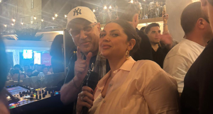 Stefy S o Stefania Sacco di giorno parrucchiera la notte vocalist a Belvedere Marittimo