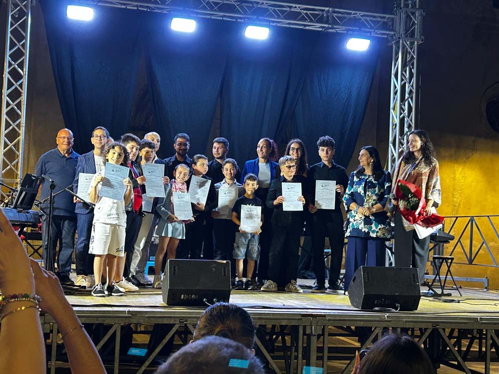 Lattarico, le note di “Musica è…” della Wolmer Beltrami Accordion incantano la piazza