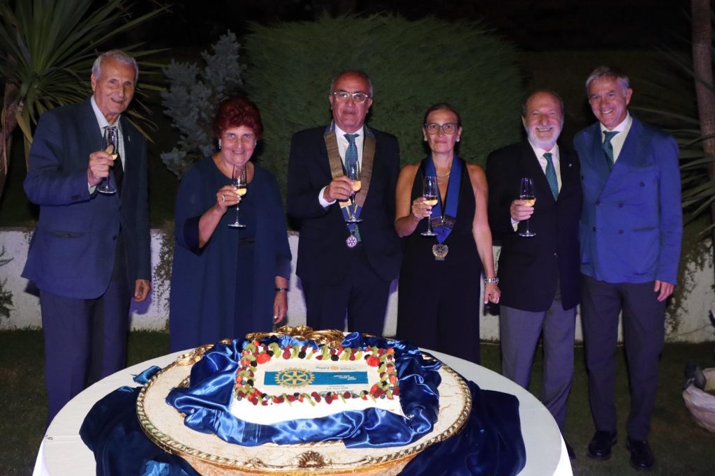 Rotary Club Mendicino Serre Cosentine: Sabrina Sinicropi nuova Presidente