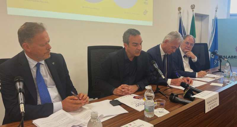 Vinitaly and the city Calabria in wine presentato in Cittadella il programma delle tre giornate