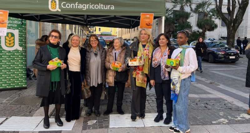 clementine antiviolenza, l'agrume igp simbolo della lotta contro il femminicidio 1