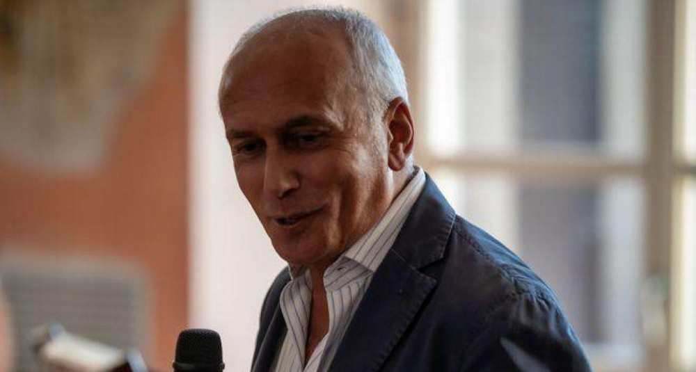 Cosenza, il Maestro Emanuele Cardi guiderà il “Giacomantonio”: il plauso del Sindaco Caruso