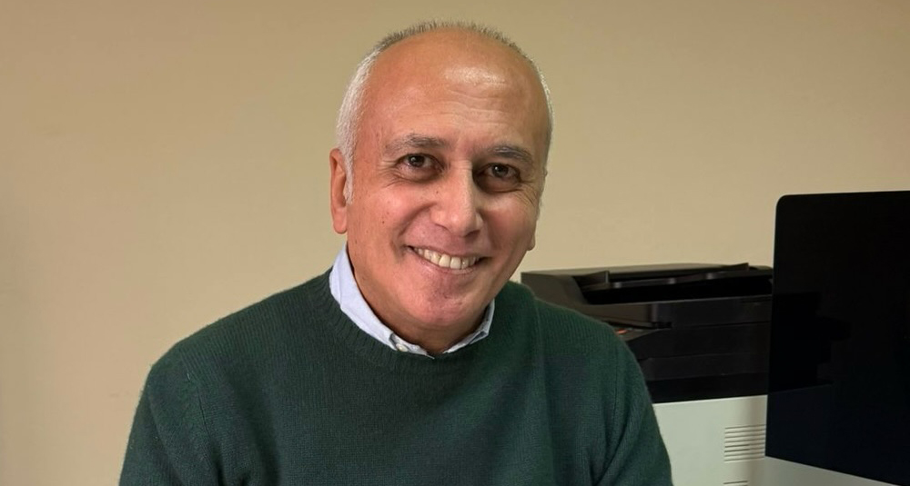 Franz Caruso firma per la candidatura alla presidenza della Provincia di Cosenza