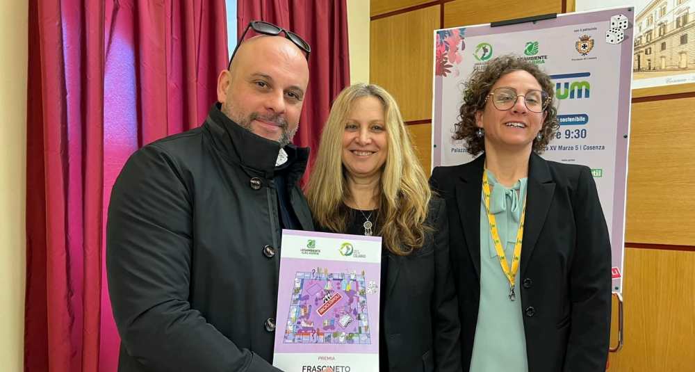 Frascineto Comune Riciclone: record dell’84,5% di raccolta differenziata