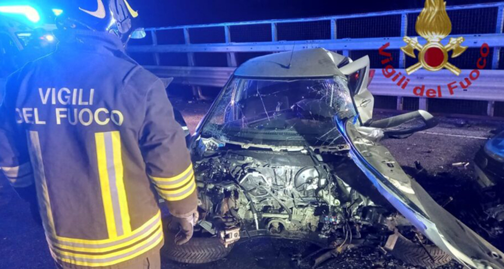 Grave incidente sulla Statale 107: un morto a Casali del Manco