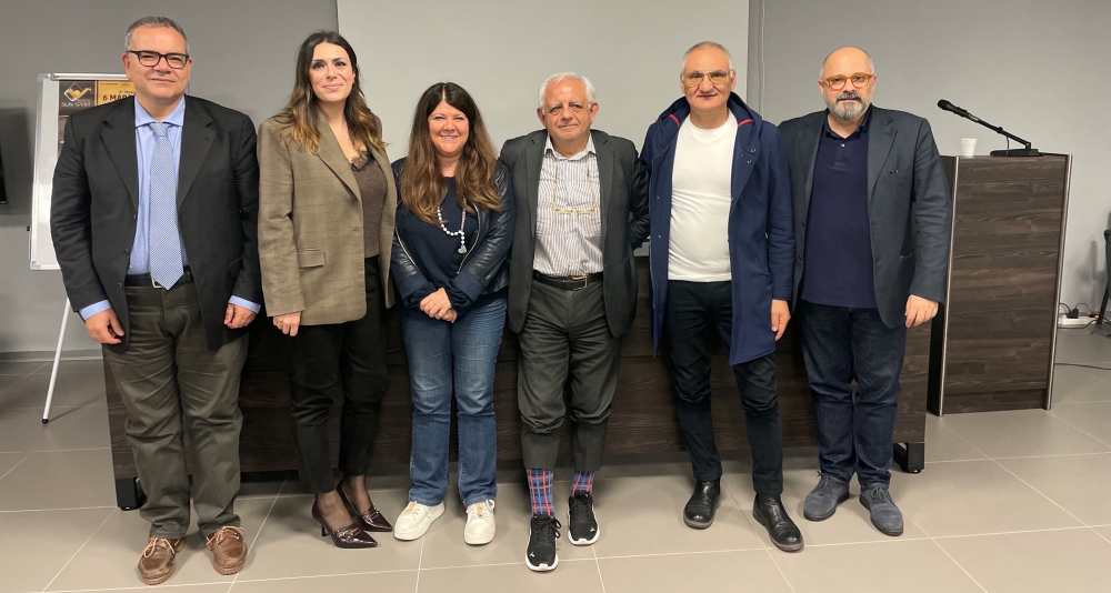 Sun Spirit: 36 aziende calabresi di liquori fanno squadra per l’export