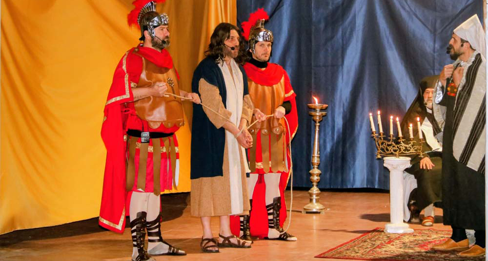 Luzzi trionfa nel segno della Fede: la "Passione Vivente" è il miglior Presepe Pasquale d'Italia