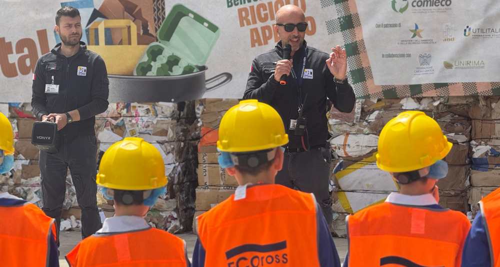 Riciclo Aperto 2026: Ecoross apre le porte a 600 studenti per la festa della carta