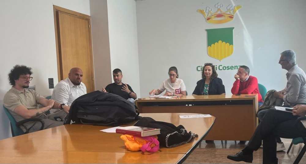 Cosenza, i “Social Builders” e il Comitato via Panebianco in Commissione: focus su patti di collaborazione e decoro