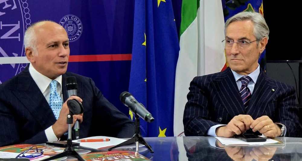 A Palazzo dei Bruzi si presenta il Masterplan “Cosenza Attrattiva”: venerdì 22 maggio il piano di Franz Caruso e Rosario Branda