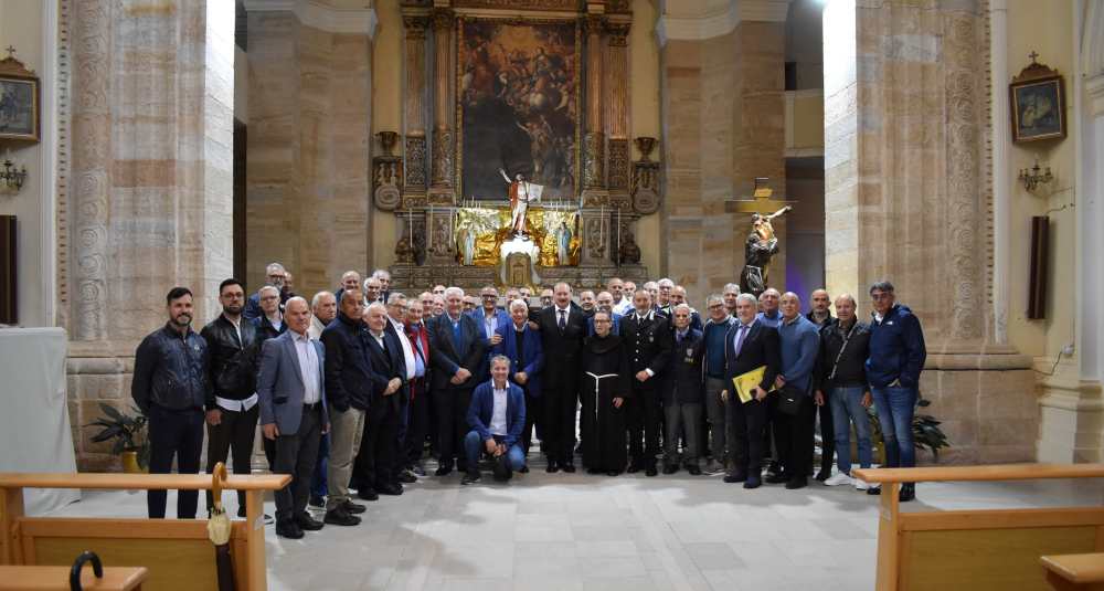 L’abbraccio dei Radiomobilisti a Cosenza: si celebra il quarto raduno storico
