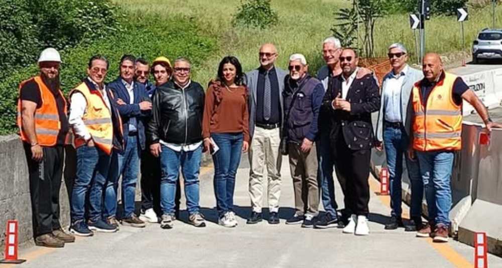La Provincia di Cosenza riapre la SP 81 tra Mendicino, Castrolibero, Cerisano e Marano