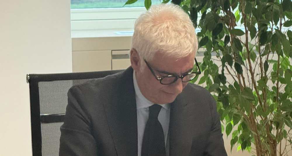 Calabria sul podio delle Bandiere Blu, Daffinà: «Un risultato storico per il nostro mare»