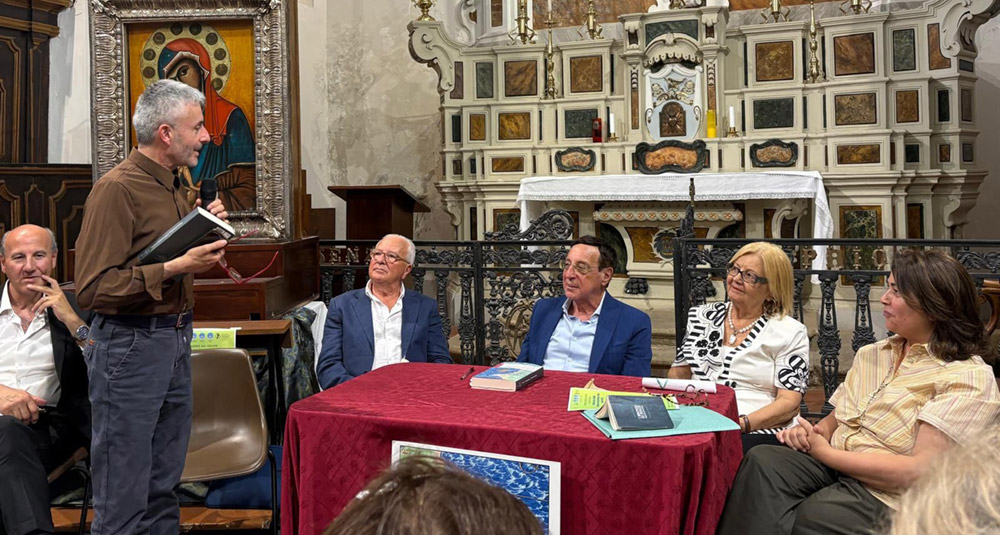 La Calabria al centro della storia: grande partecipazione a Cosenza per il nuovo volume di Giuseppe Caridi