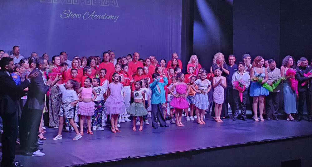 Molto più di un saggio: il successo di "Voices" e il trionfo della EMMEA Show Academy