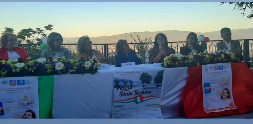 Torano Castello, inaugurata Piazza Santa Barbara: un “balcone” sulla Repubblica nel ricordo di Edmondo Caccuri