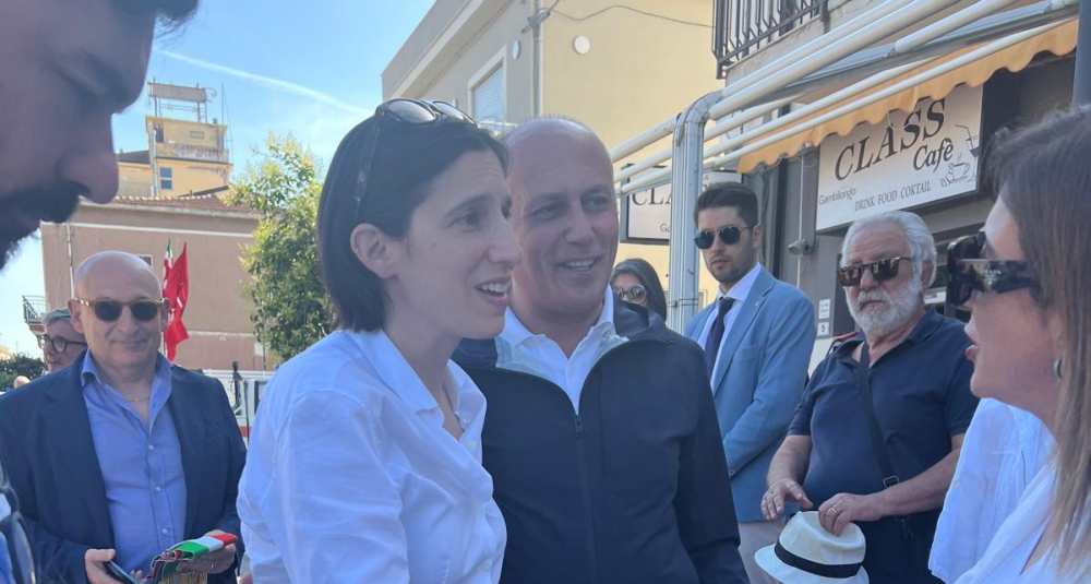“Restiamo Umani”: Caruso, Schlein e Landini insieme ad Amendolara contro il caporalato