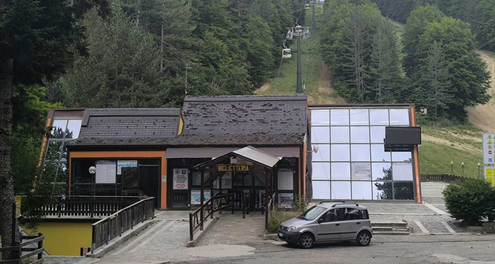 Turismo in Sila, dal 18 luglio ripartono le funivie: svolta estiva a Lorica e Camigliatello