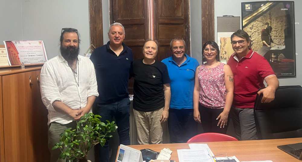 Siglato lo storico accordo tra il Conservatorio Torrefranca e la Scuola di Liuteria di Bisignano