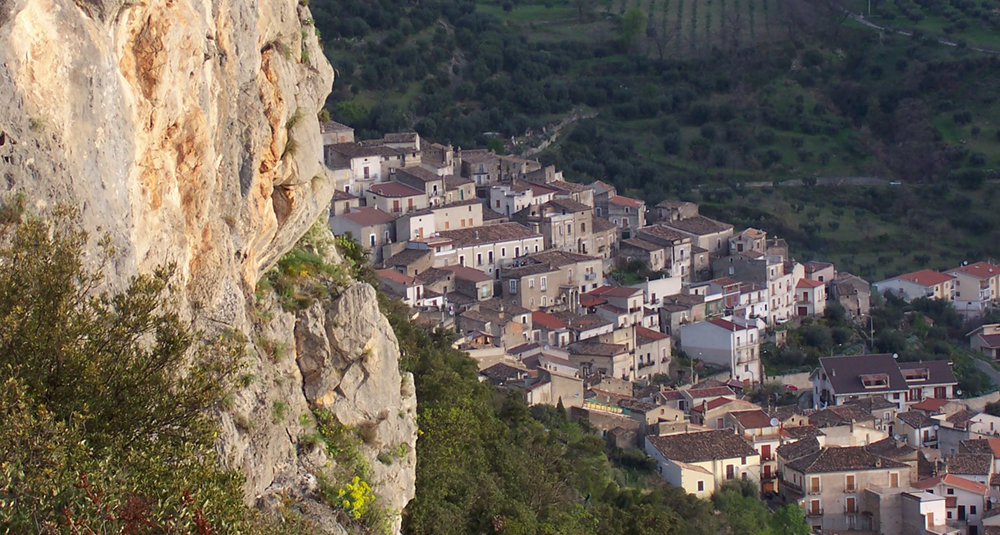 Foto Facebook Account Comune di Civita.jpg