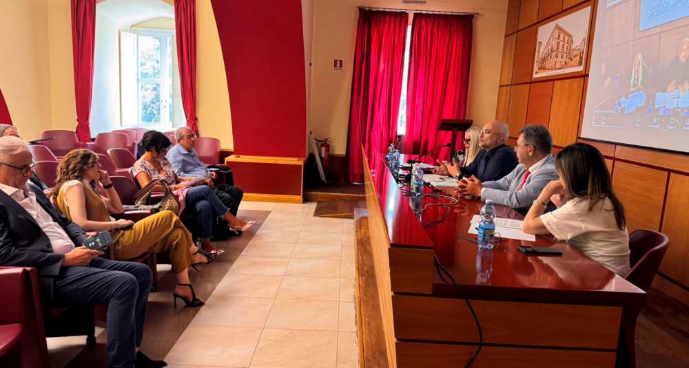 La Provincia di Cosenza e i commercialisti firmano l’accordo per supportare i Comuni