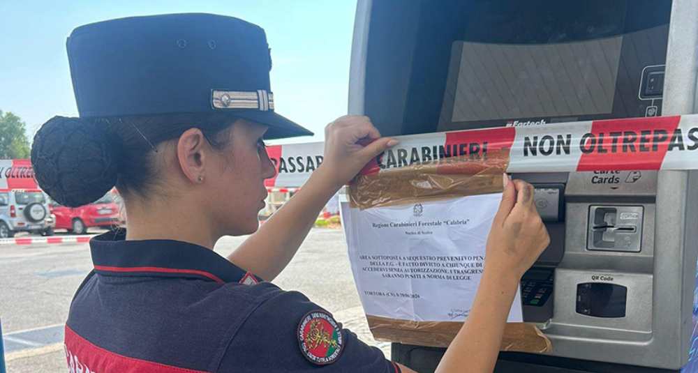 Disastro ambientale sul fiume Noce: sequestrato distributore di carburanti sul Tirreno