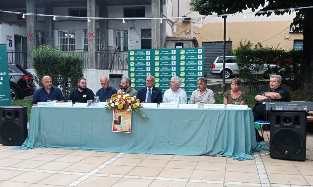 A Celico sulle orme di Gioacchino da Fiore presentato il libro di Thomas Raiser