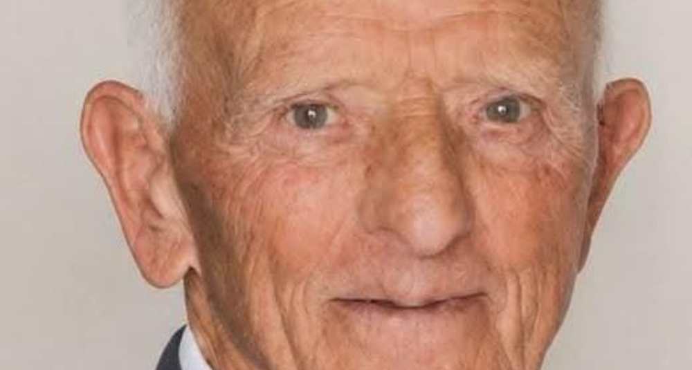 Scalea in lutto per l’addio a Giulio Vitale: folla commossa ai funerali nella chiesa di San Giuseppe