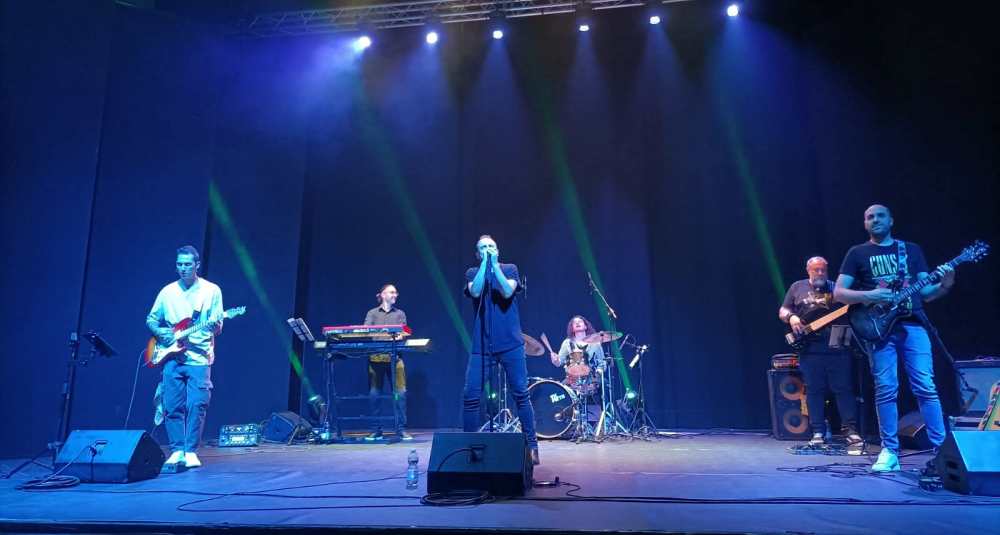 Nestore Verre in concerto al tramonto sulla spiaggia di Sangineto Lido: appuntamento l’11 agosto