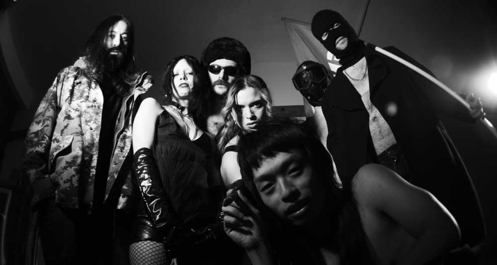 Punk e lotta di classe con “Buonanotte Berlinguer”: il 19 settembre CIGNO in concerto a Cosenza