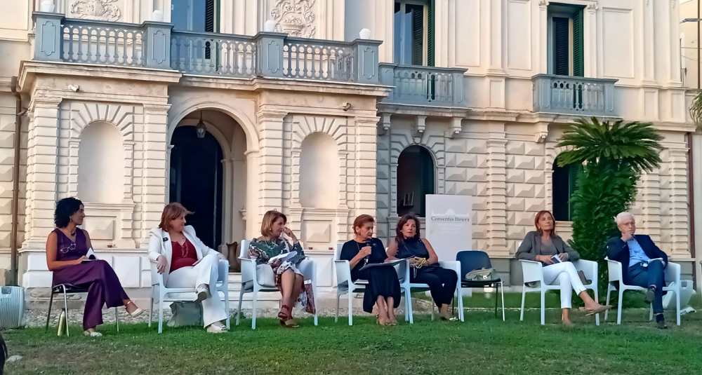 Cosenza, i «Levia itinera» di Alessandra Mazzei: a Villa Rendano la forza senza tempo dei classici