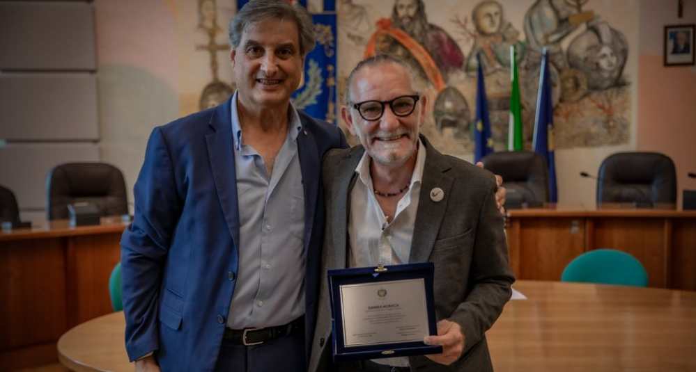 Cultura a Cosenza, riconoscimento a Daniele Moraca: premio della Commissione comunale