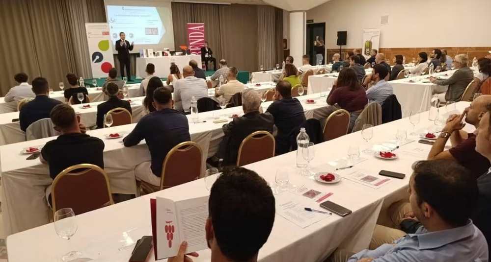 Rende, Fondazione Italiana Sommelier: al via il nuovo corso a ciclo unico all’Hotel Europa