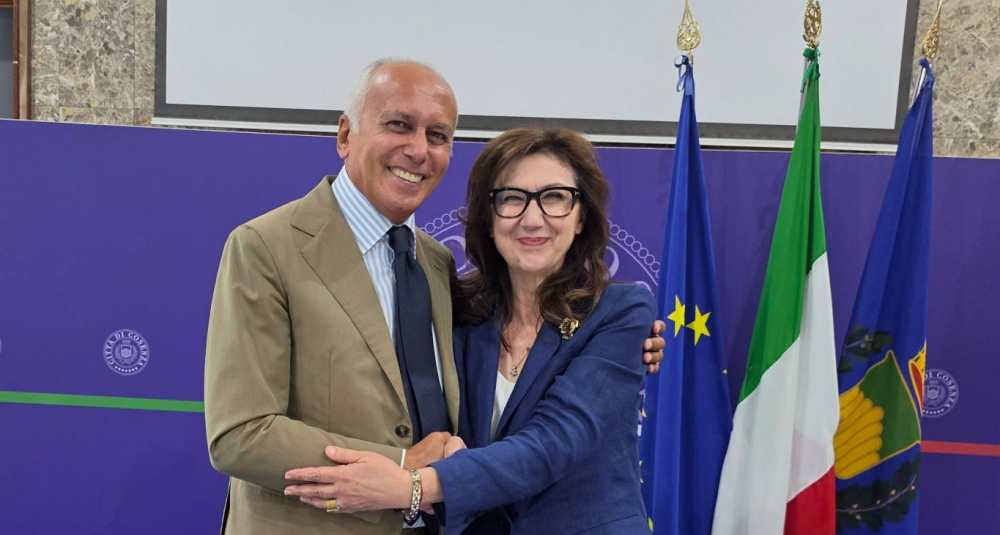Cosenza accoglie l’Ambasciatrice d’Albania, Aldo Trecroci lancia il progetto degli abiti tradizionali