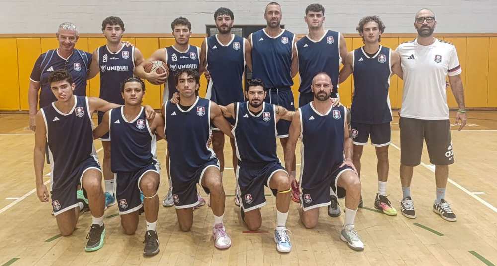 Pirossigeno Cosenza Basket al debutto storico: sabato l’esordio assoluto in Serie C