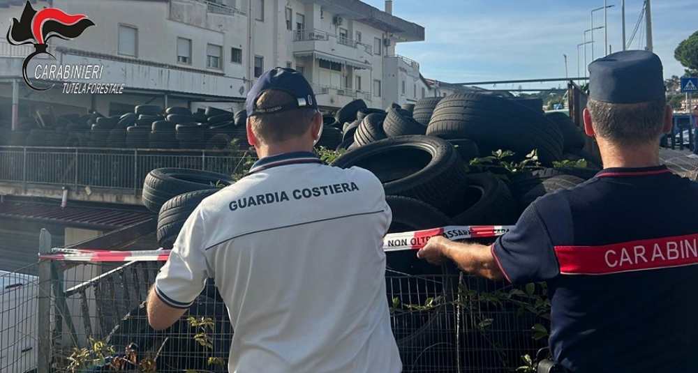 Gestione illecita di rifiuti, gommista denunciato a Scalea: sequestrati 80 metri cubi di pneumatici