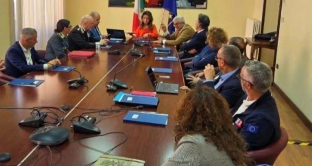 Aggressioni ai medici a Cosenza, l’OPI approva il piano: scatta il protocollo in Prefettura con il pulsante salva-infermieri