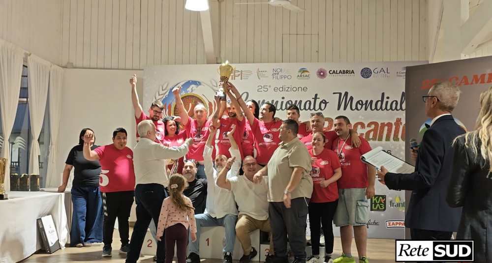 Pizza Piccante, a Grisolia festeggiate le 25 edizioni: trionfano l’Italia con la coppia acrese Altomari-Scaglione e l’Abruzzo