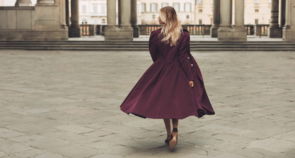 Cappotto donna: come scegliere il modello giusto per stile, fisicità e occasione