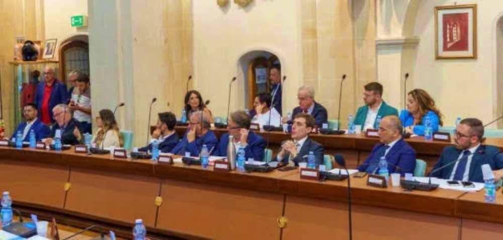 Caso Stasi, i gruppi consiliari di maggioranza fanno quadrato: “Fiducia totale nel sindaco e nel suo percorso”
