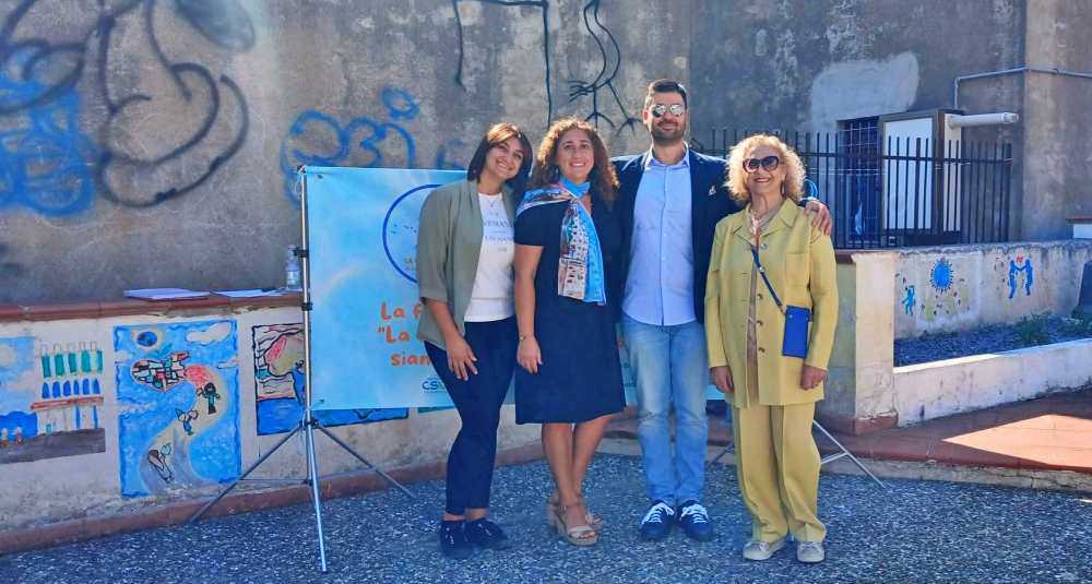 Festa dei Nonni a Guardia Piemontese: piazza Rocchetti si riempie di colori, favole e sorrisi