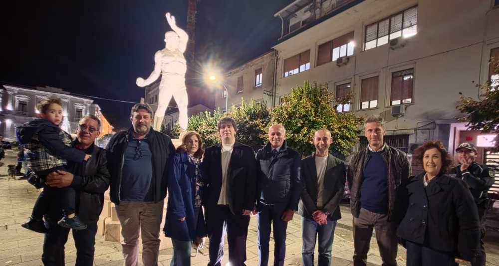 Restaurata la Fontana del Balilla a Cosenza: inaugurato il monumento di Piazza Crispi