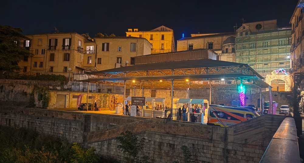 Cosenza Città del Vino, l’Unical e il Donnici DOC all’Arenella: ricerca, innovazione e degustazione bendata